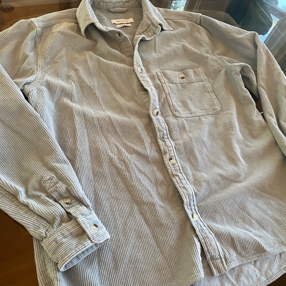 Urban Outfitters Oversized Corduroy Shirt Size Small Baby Blue Unisex